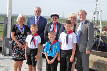 Flag raising for Merchant Navy Day
